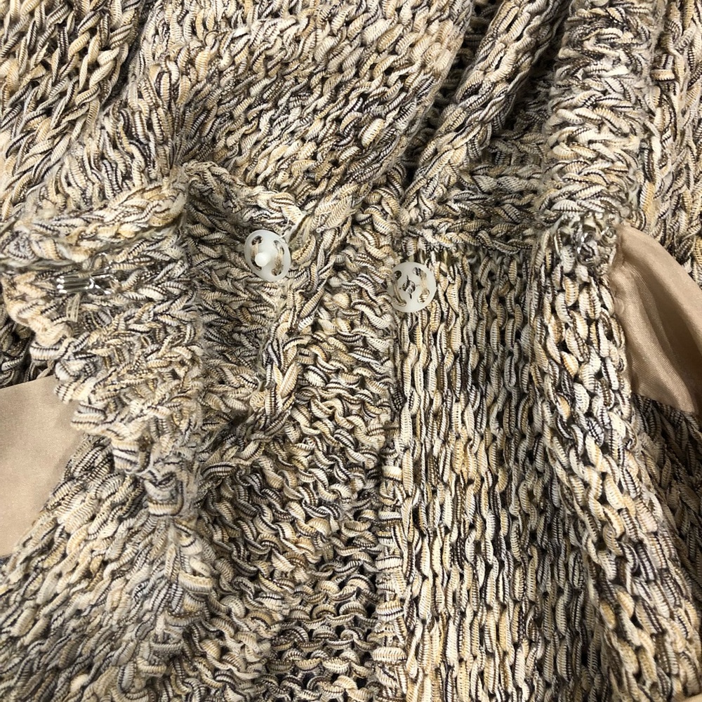 White House Black Market Cream Crochet Cardigan - Picture 5 of 7